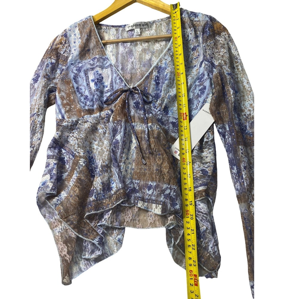 Madden Girl Blue Floral Lace Sheer V-Neck Tie Front Handkerchief Hem Top L NWT - Picture 8 of 11